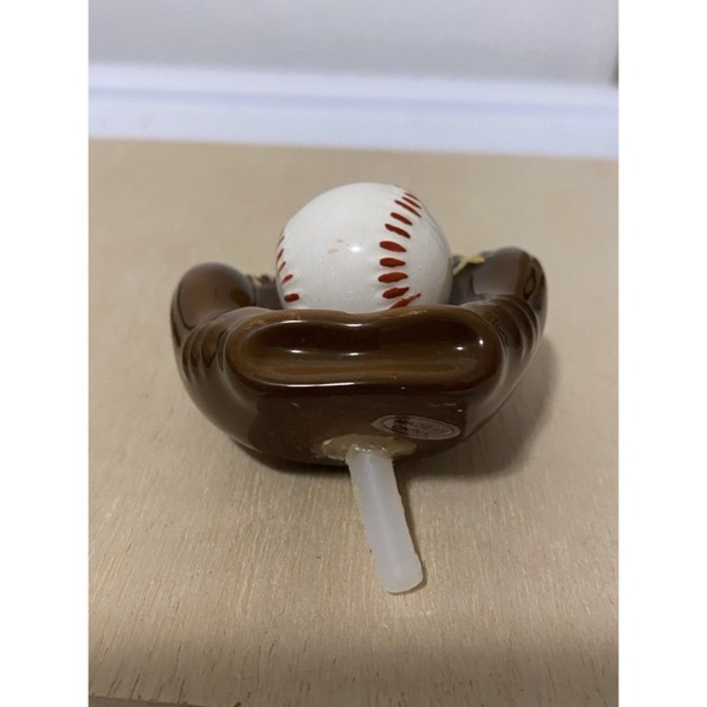 Nora Fleming Mini Baseball Glove Mitt‎ & Ball Platter Charm